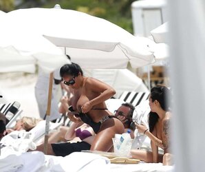 Arab hook-up bomb in the beach