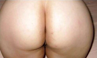 My wifey fat caboose