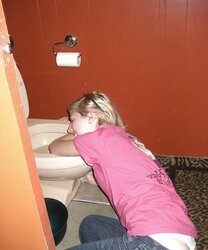 Voyeur Pictures Upskirts Downblouse spy and more