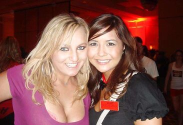 Voyeur Pictures Upskirts Downblouse spy and more