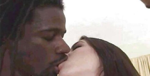 Bi-Racial smooching
