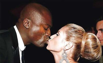 Bi-Racial smooching