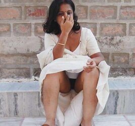 I Enjoy Indian Mature Aunties