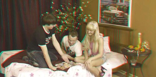Porn Films 3D - Seduced platinum-blonde fellates hard-ons