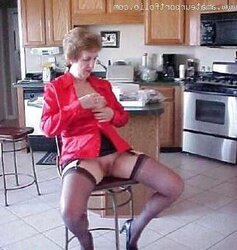 Mature And Grannies Upskirts