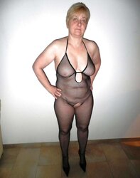 Devote Mummy Hure