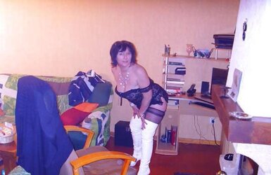 Uber-Sexy Fledgling femmes and damsel wearing tights