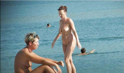 Mature Nudists - I Enjoy Naked Beaches!