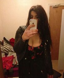 Spectacular huge-chested brown-haired (NN)