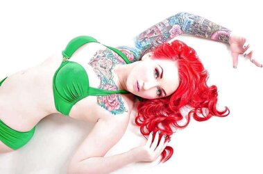 FABULOUS TAT HONIES