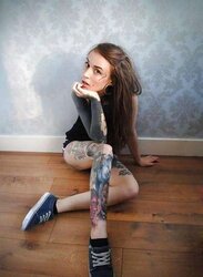 FABULOUS TAT HONIES