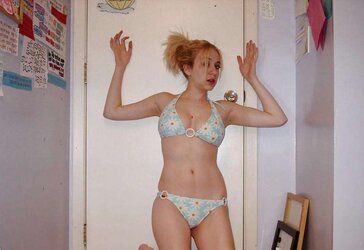 Platinum-Blonde Selfpics