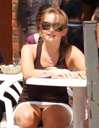 Upskirt No Trousers