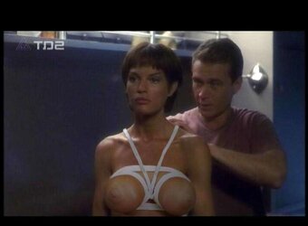 Scifi honeys two.