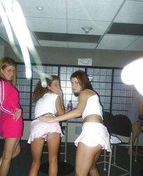 Upskirts Upshorts