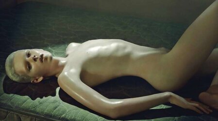 Androgyne Super Hot