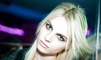 Androgyne Super Hot