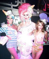 Androgyne Super Hot