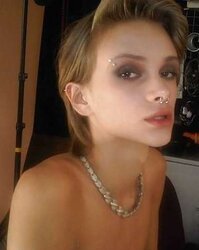 Androgyne Super Hot