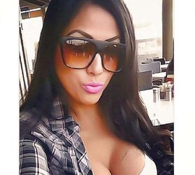Cocksluts to tribute