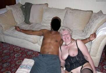 Real Mature Swinger Queen