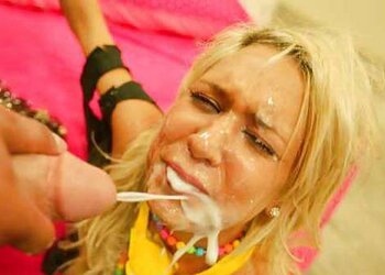 Meth ho HOF Kacey
