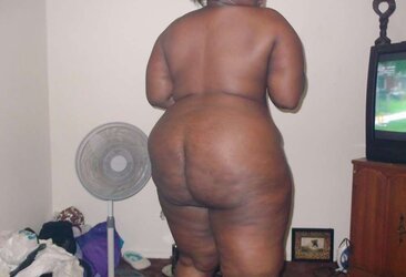 Phat Ebony Boobs and Arse