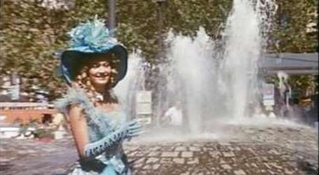 Splendid Retro Stunner - Carmen Chevalie