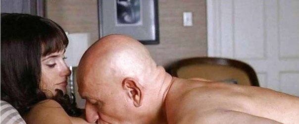 PENELOPE CRUZ BARE