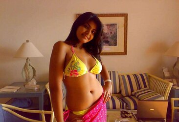 DESI INDIAN PAKI ARAB AMATUER BI-OTCHES TEENAGERS
