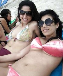 DESI INDIAN PAKI ARAB AMATUER BI-OTCHES TEENAGERS
