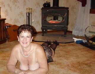 Uber-Sexy promiscuous grannies