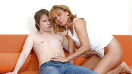 Matures enjoy to fondle V
