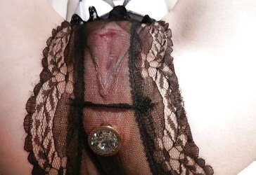 Anal Invasion Buttplugs under Pantie