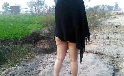Pakistani female from leeds