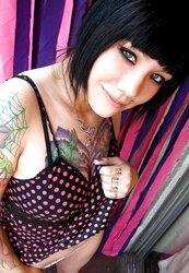 SG Chilena, Ceci - True Enjoy