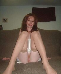 CHICKS, HOUSEWIFES