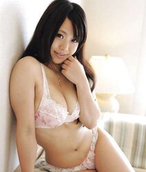 Succulent Japanese Sushi Damsels