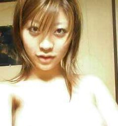 Super-Cute Japanese schoolgirl!