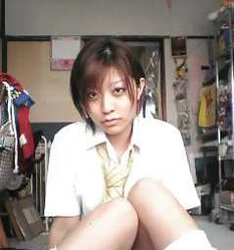 Super-Cute Japanese schoolgirl!