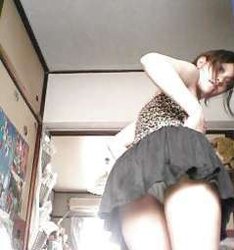 Super-Cute Japanese schoolgirl!
