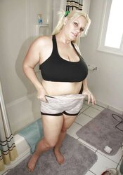 Huge-Boobed dolls 288 (Solo plumper damsel)
