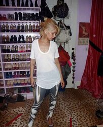 Christina aguilera post by tintop