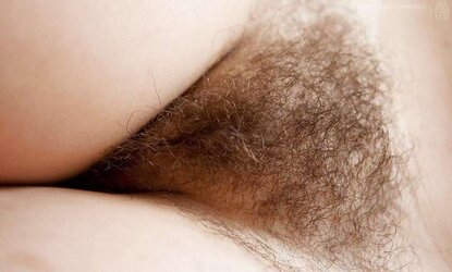 FIGA PELOSA NATURALE five, FURRY VAGINA INNATE,