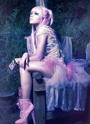 Extraordinary High-Heeled Shoes