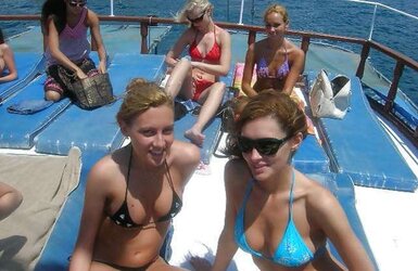 YOUTHFULL WHORISH FACEBOOK TEENAGERS - MESSY COMMENTS FOR MORE