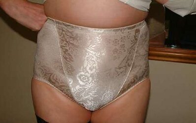 Insatiable mature PLUMPER women