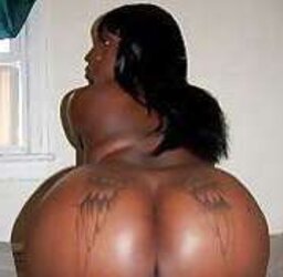 LARGE girlz!!