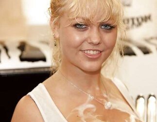 Danish teenagers-07-Public bare