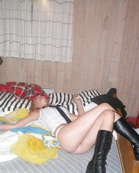 Danish teenagers-07-Public bare